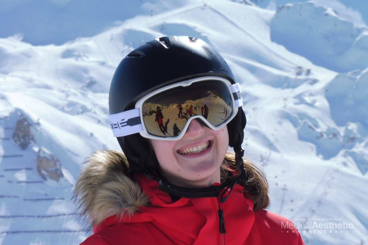 Ski resorts are a place that poses a greater risk to the skin than one might think, and the skin is easily damaged by winter sports enjoyed in the snowy fields. (This image is not related to the content of the article.)